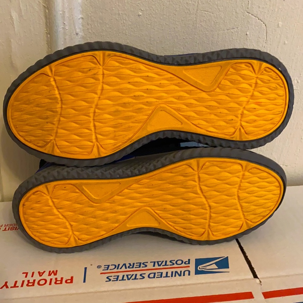 Worn Once! - Picture 2 of 3